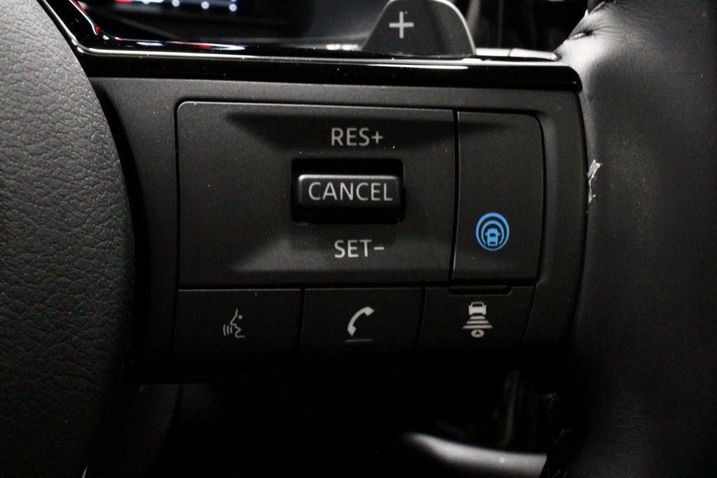 Certified 2025 Nissan Pathfinder Platinum w/ Cargo Package image 34