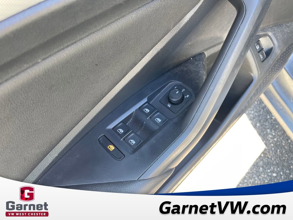 Used 2020 Volkswagen Jetta SE FWD image 15