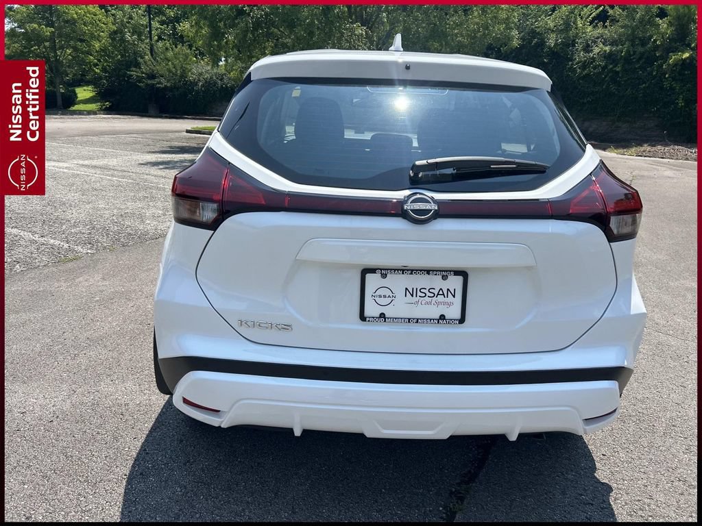 Certified 2025 Nissan Kicks Play S FWD image 6
