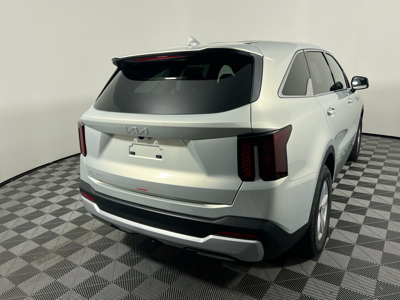 New 2026 Kia Sorento LX FWD image 3