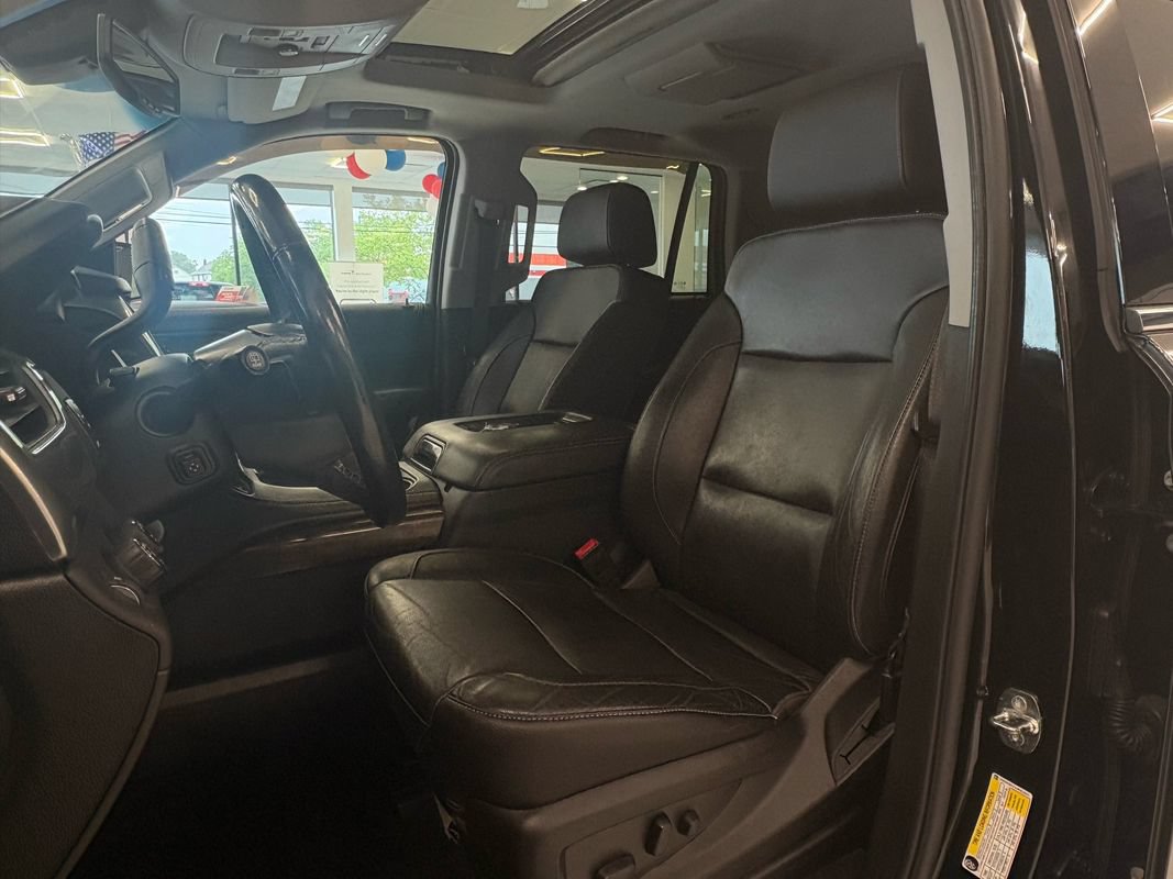Used 2018 Chevrolet Tahoe LT w/ LT Signature Package AWD/4WD image 21