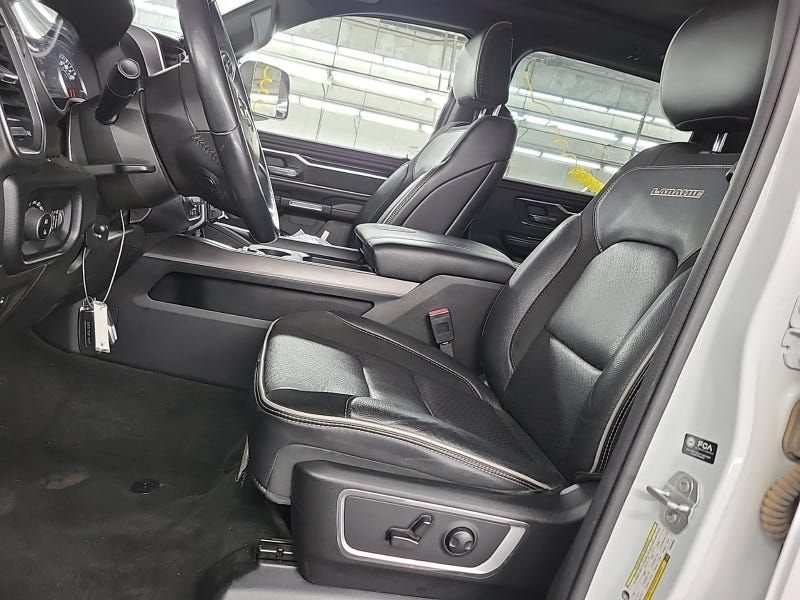 Used 2022 RAM 1500 Laramie AWD/4WD image 8