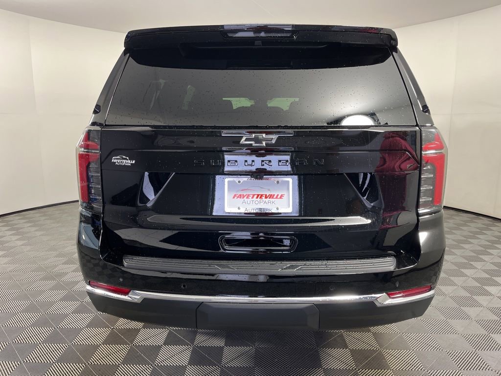 New 2026 Chevrolet Suburban LS image 4