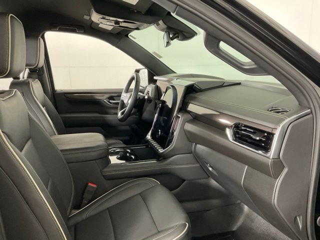 Used 2025 GMC Yukon Elevation image 27
