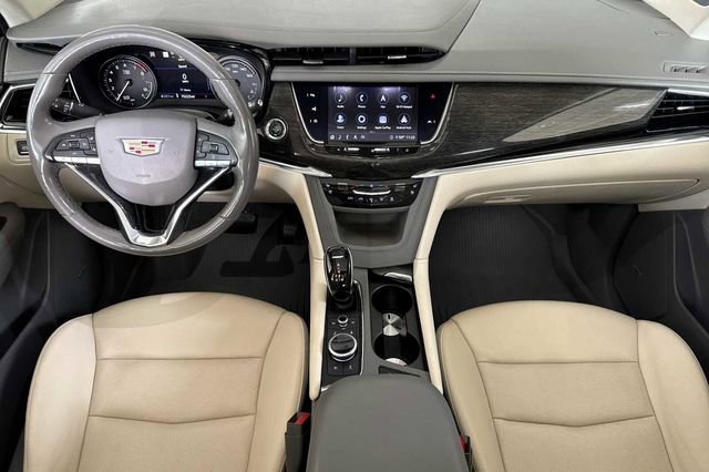 Used 2020 Cadillac XT6 Premium Luxury image 13