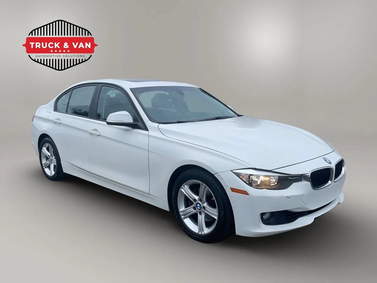 Used 2014 BMW 328i Sedan RWD image 8