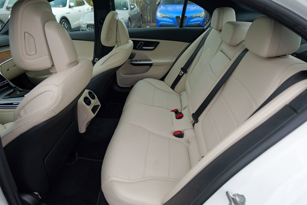 Used 2022 Mercedes-Benz C 300 4MATIC Sedan w/ Pinnacle Trim Package image 29