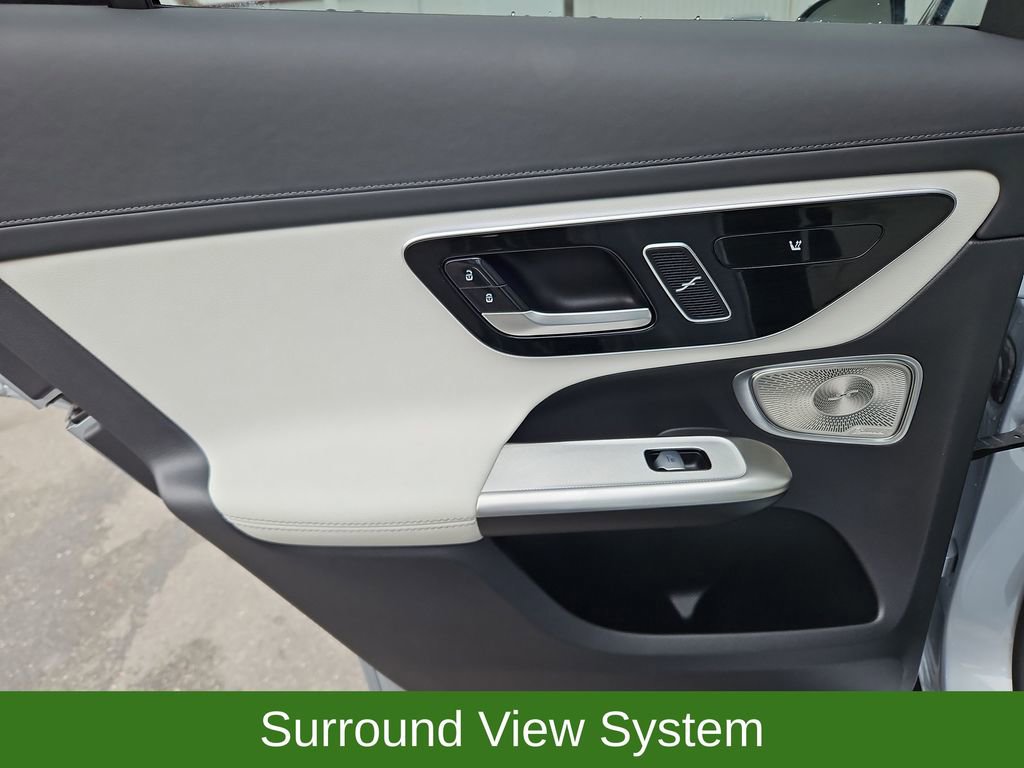 Used 2024 Mercedes-Benz GLC 300 4MATIC w/ AMG Line image 33