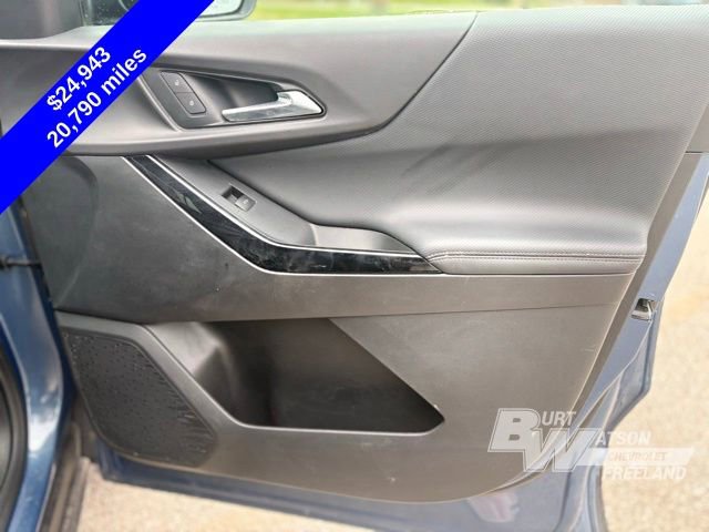 Used 2025 Chevrolet Equinox LT FWD image 24