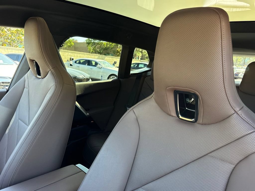 Certified 2024 BMW iX xDrive50 w/ Sport Package AWD/4WD image 19