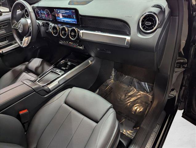 Used 2026 Mercedes-Benz GLB 250 image 22