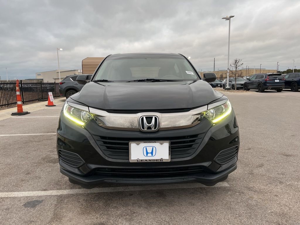 Certified 2021 Honda HR-V LX image 2