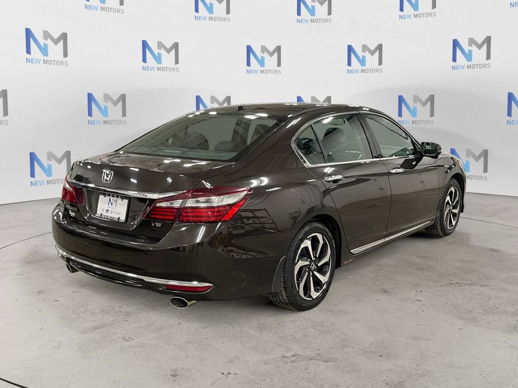 Used 2017 Honda Accord EX-L image 5