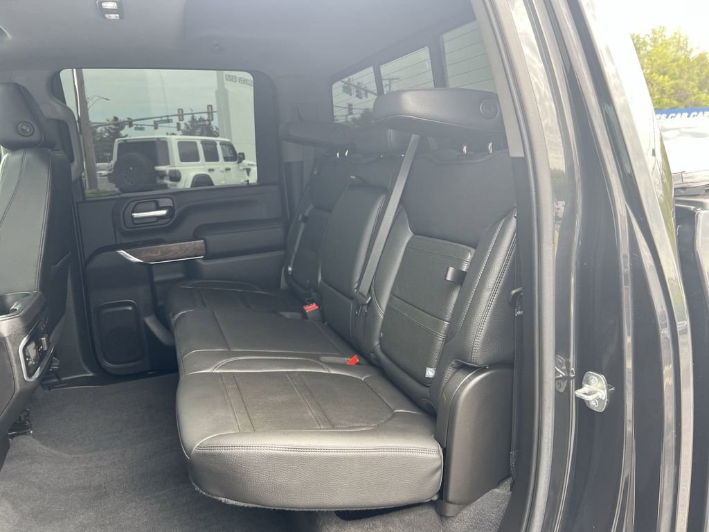 Used 2020 GMC Sierra 3500 Denali w/ Denali Ultimate Package AWD/4WD image 33