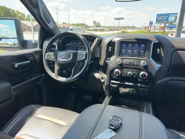 Used 2023 GMC Sierra 3500 AT4 w/ Gooseneck/5TH Wheel Package AWD/4WD image 14
