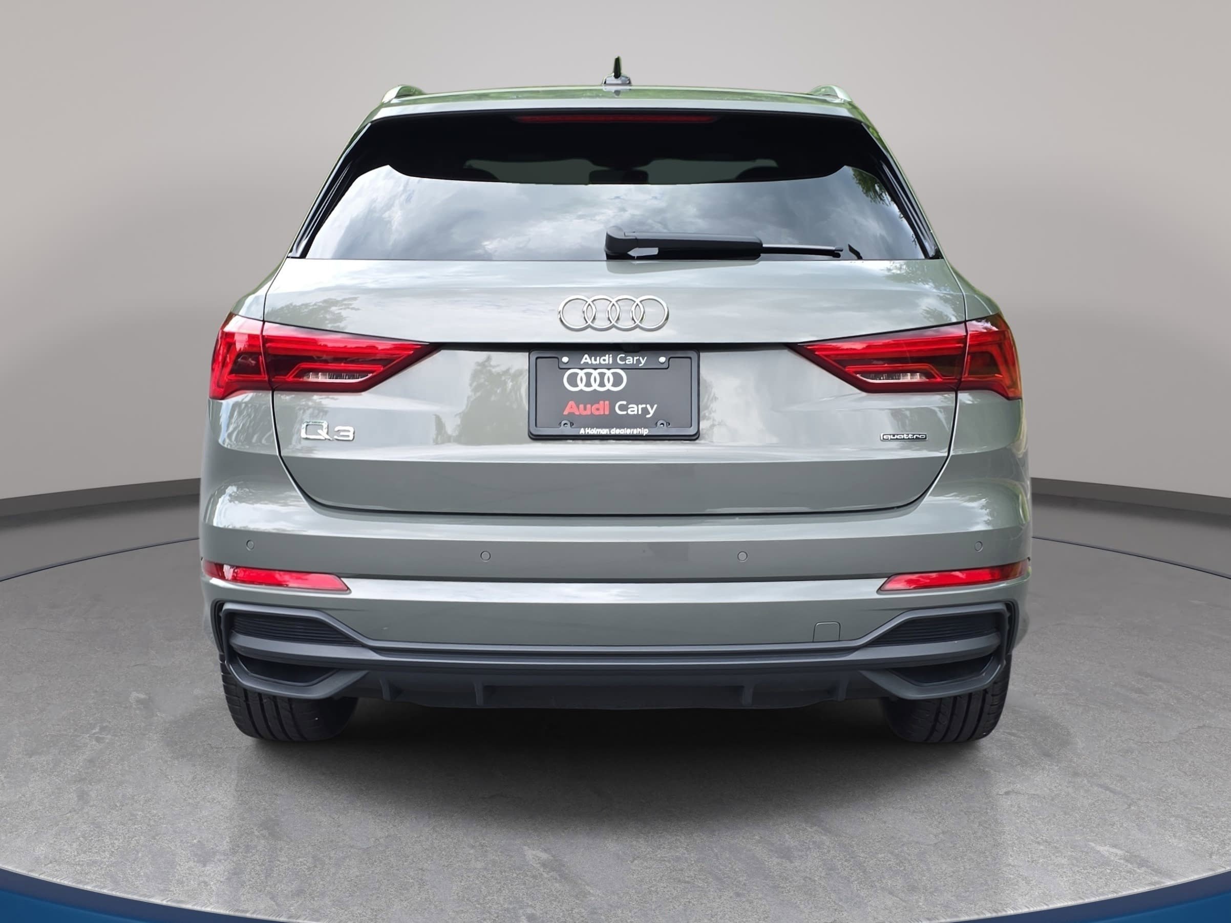 Used 2023 Audi Q3 2.0T Premium w/ Convenience Package AWD/4WD image 6