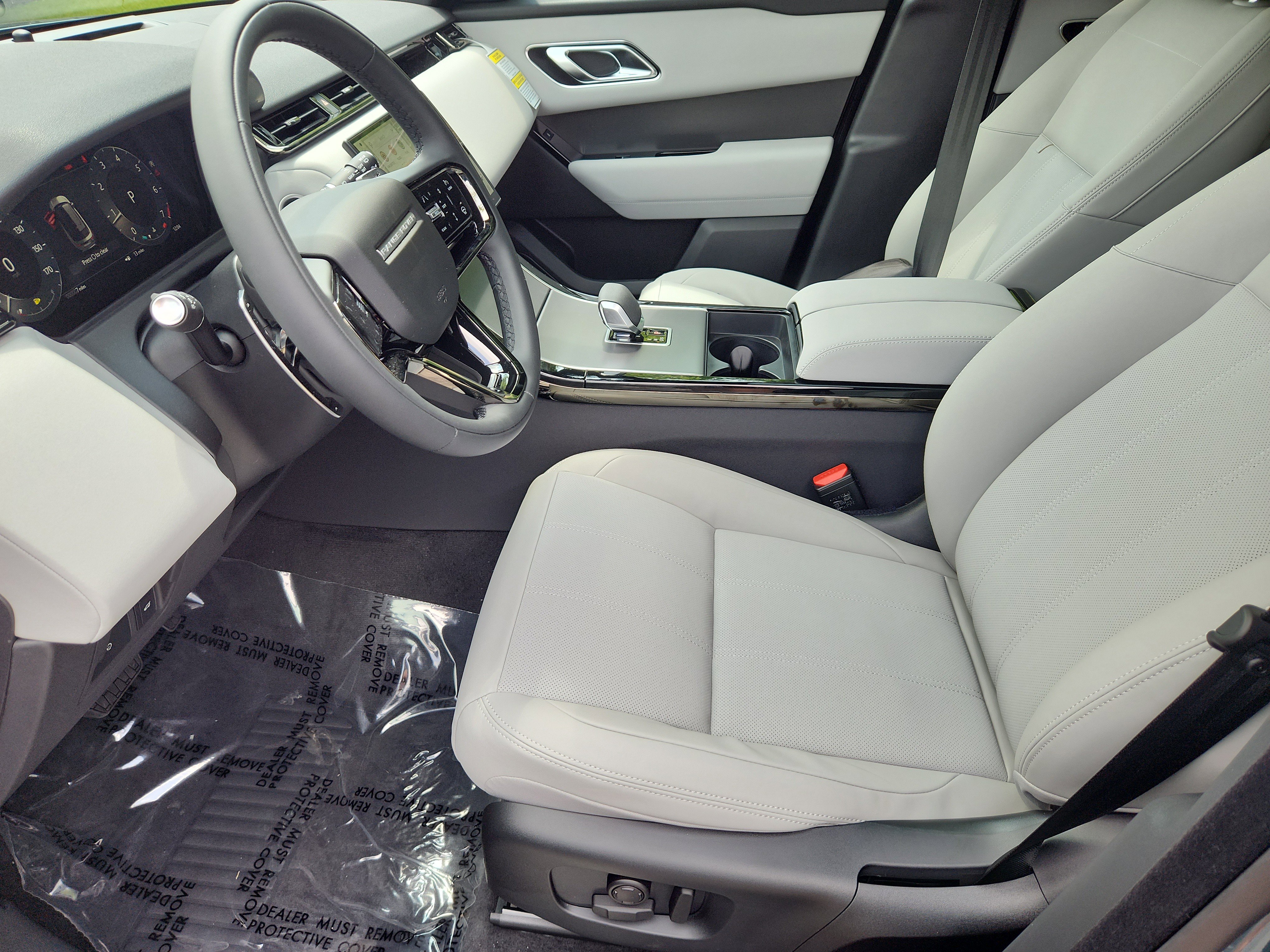 Used 2026 Land Rover Range Rover Velar S image 23