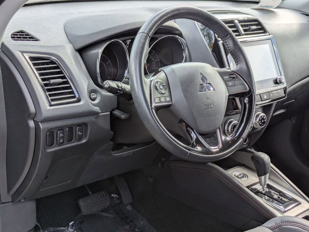 Used 2022 Mitsubishi Outlander Sport SE AWD/4WD image 14