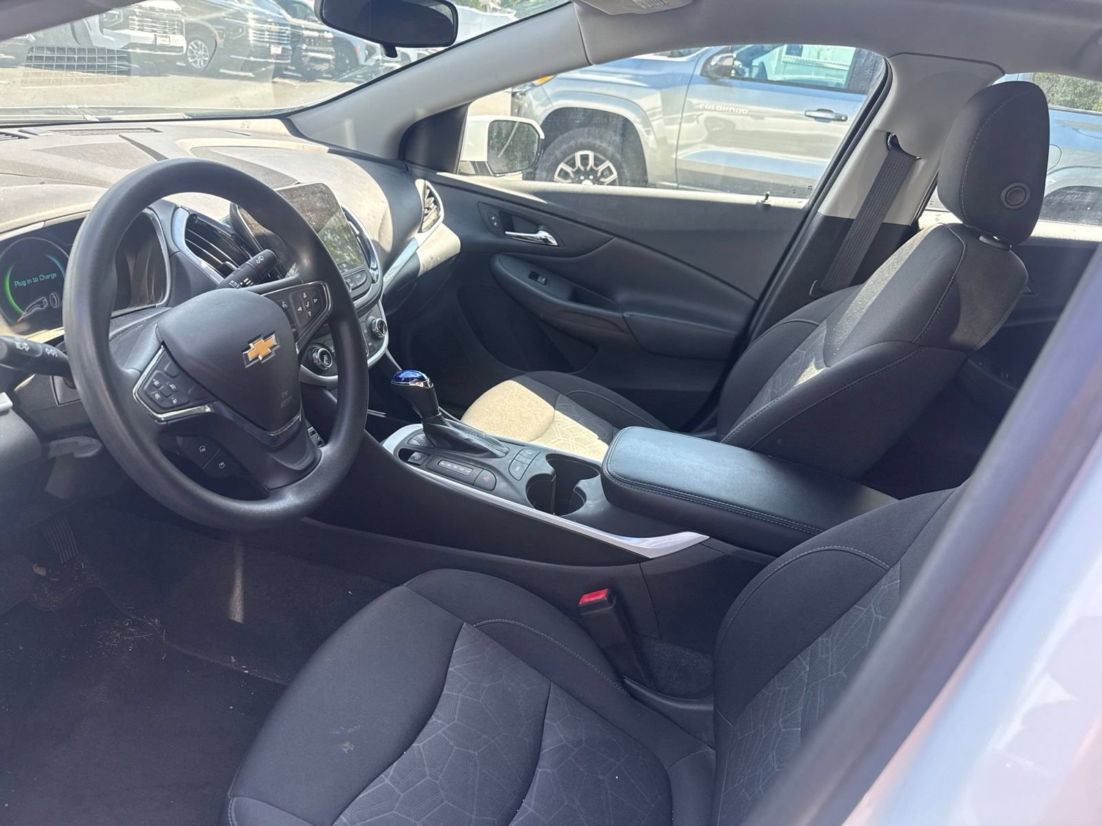 Used 2018 Chevrolet Volt LT FWD image 12