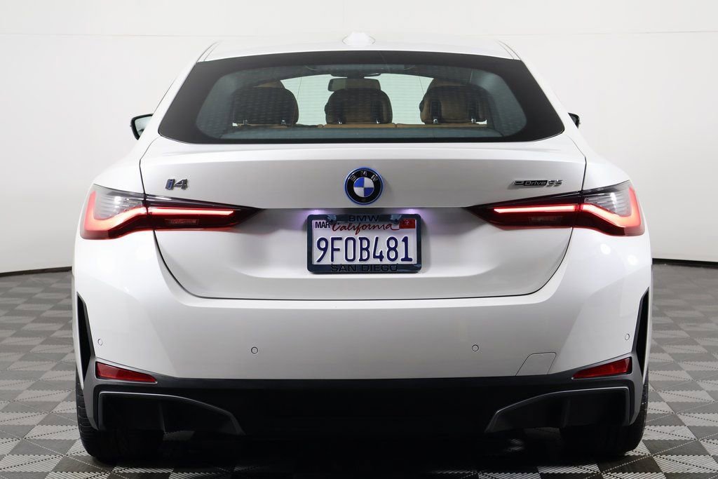 Used 2023 BMW i4 eDrive35 image 5