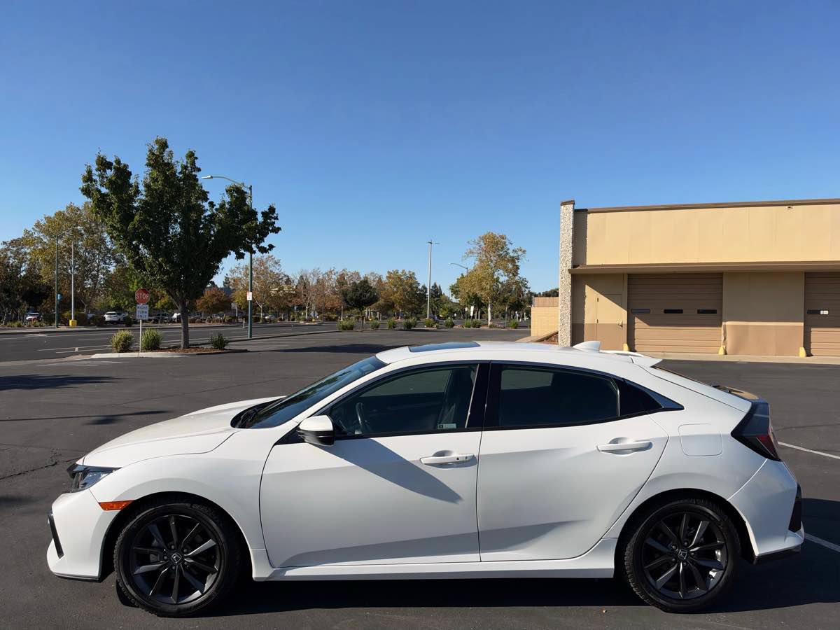 Used 2020 Honda Civic EX image 4