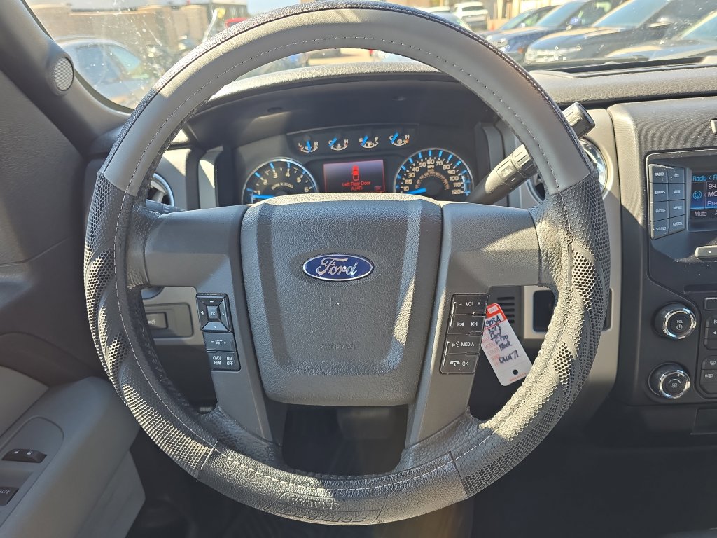 Used 2013 Ford F150 XLT w/ Mid Equipment Group image 28