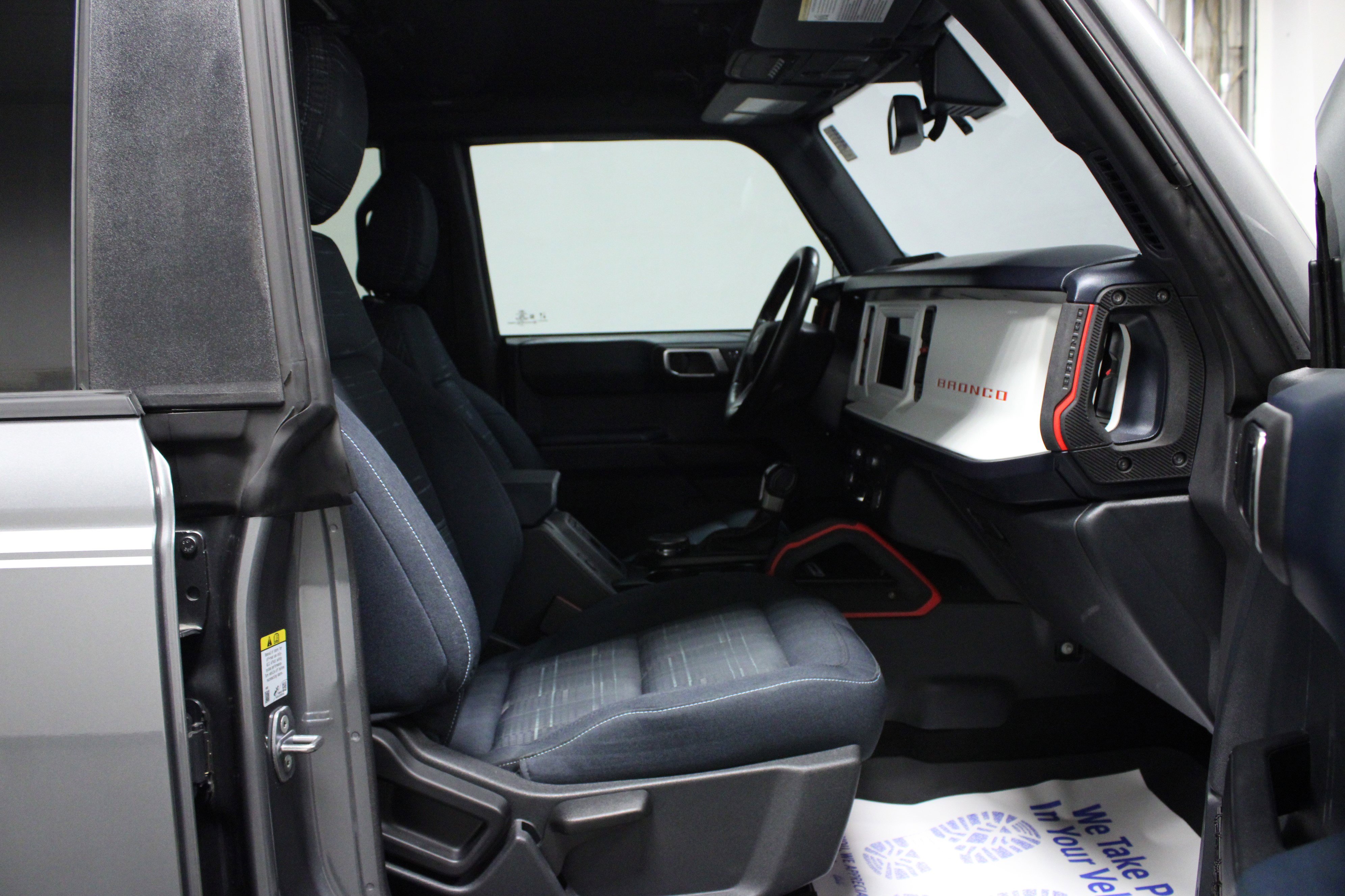 Used 2023 Ford Bronco Heritage Edition image 16