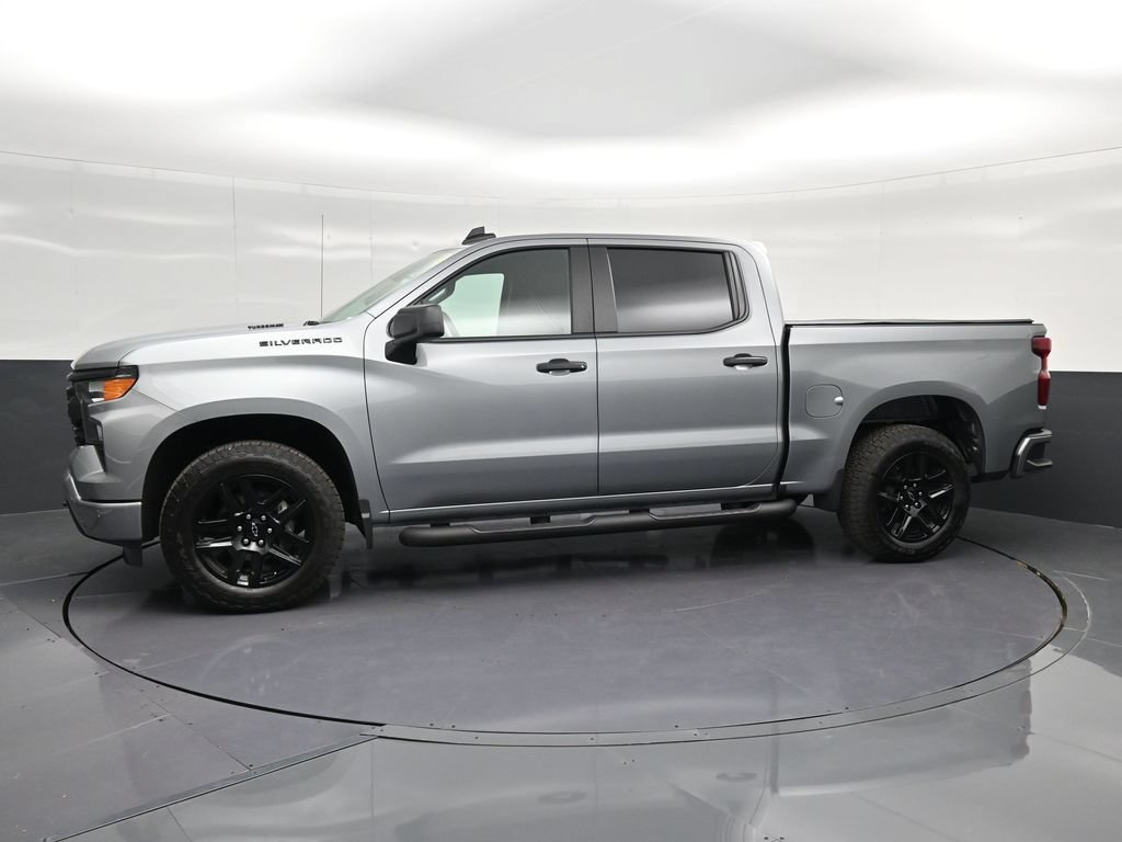 Used 2026 Chevrolet Silverado 1500 Custom w/ Turbomax Blackout Package RWD image 7