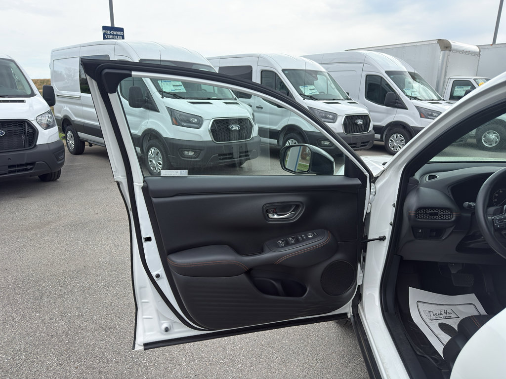 Used 2024 Honda HR-V Sport image 20