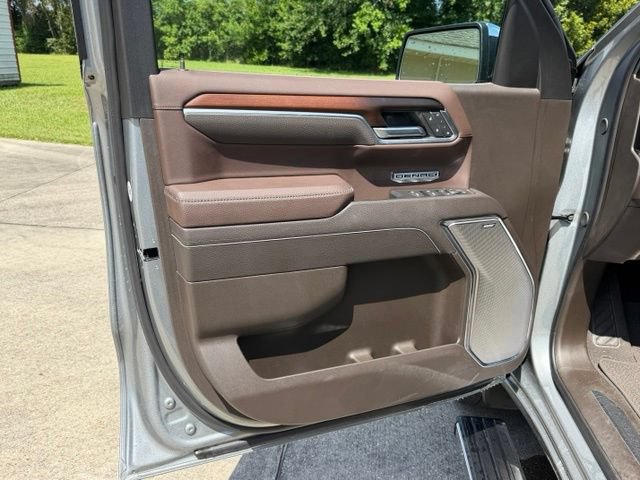 Used 2026 GMC Sierra 1500 Denali w/ Denali Reserve Package AWD/4WD image 12