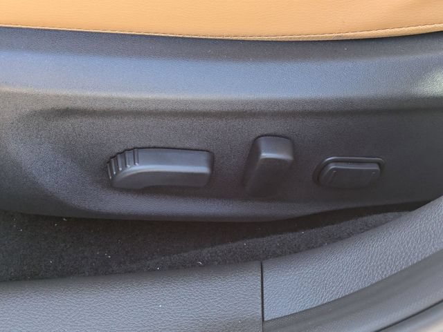 New 2025 Nissan Sentra SV w/ SV Premium Package FWD image 15
