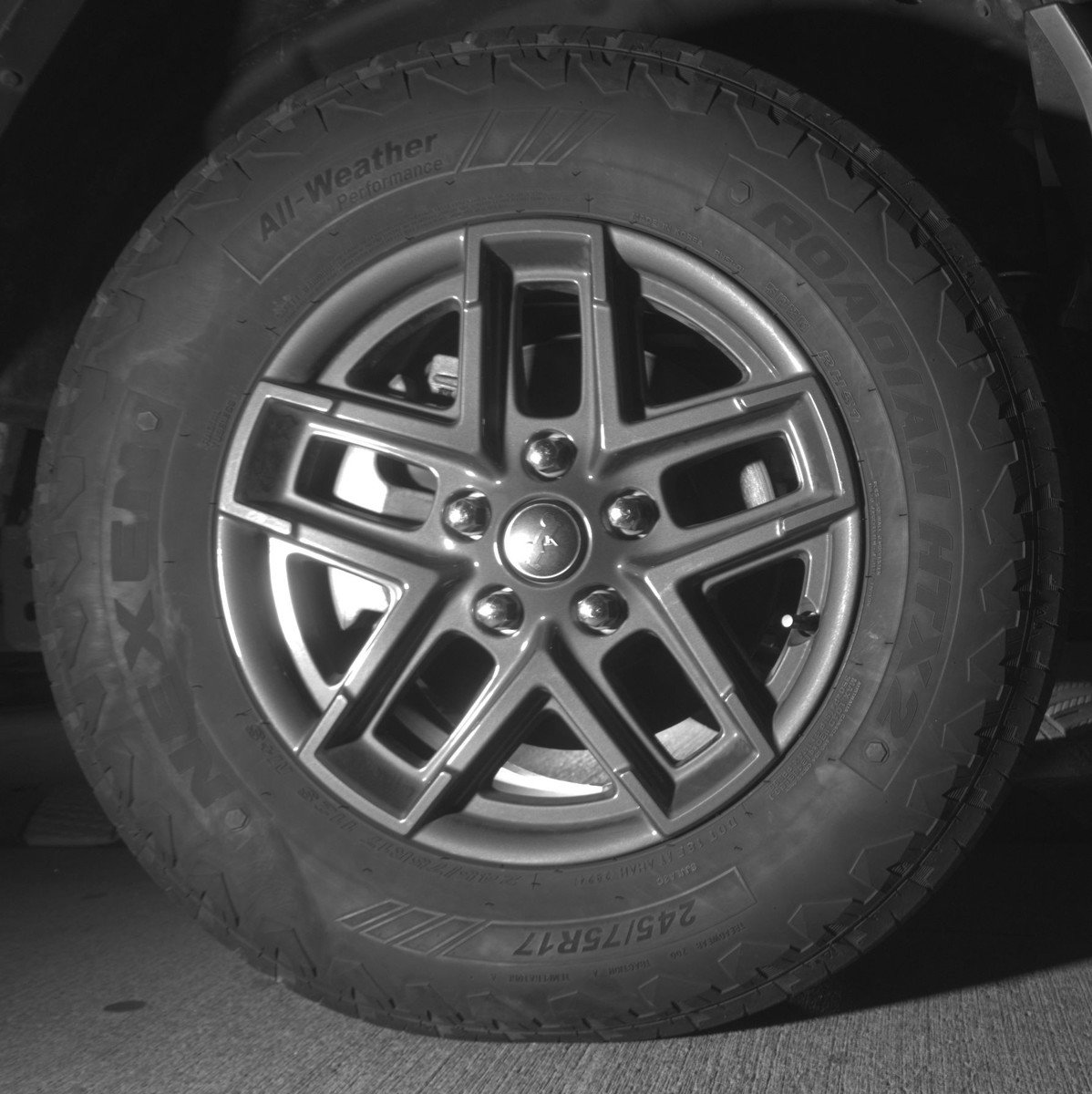 Used 2025 Jeep Wrangler Sport S image 12