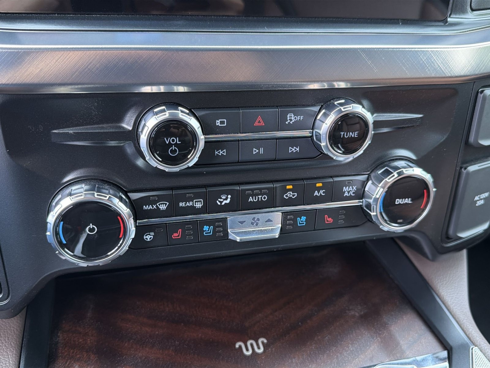 New 2026 Ford F350 King Ranch AWD/4WD image 23