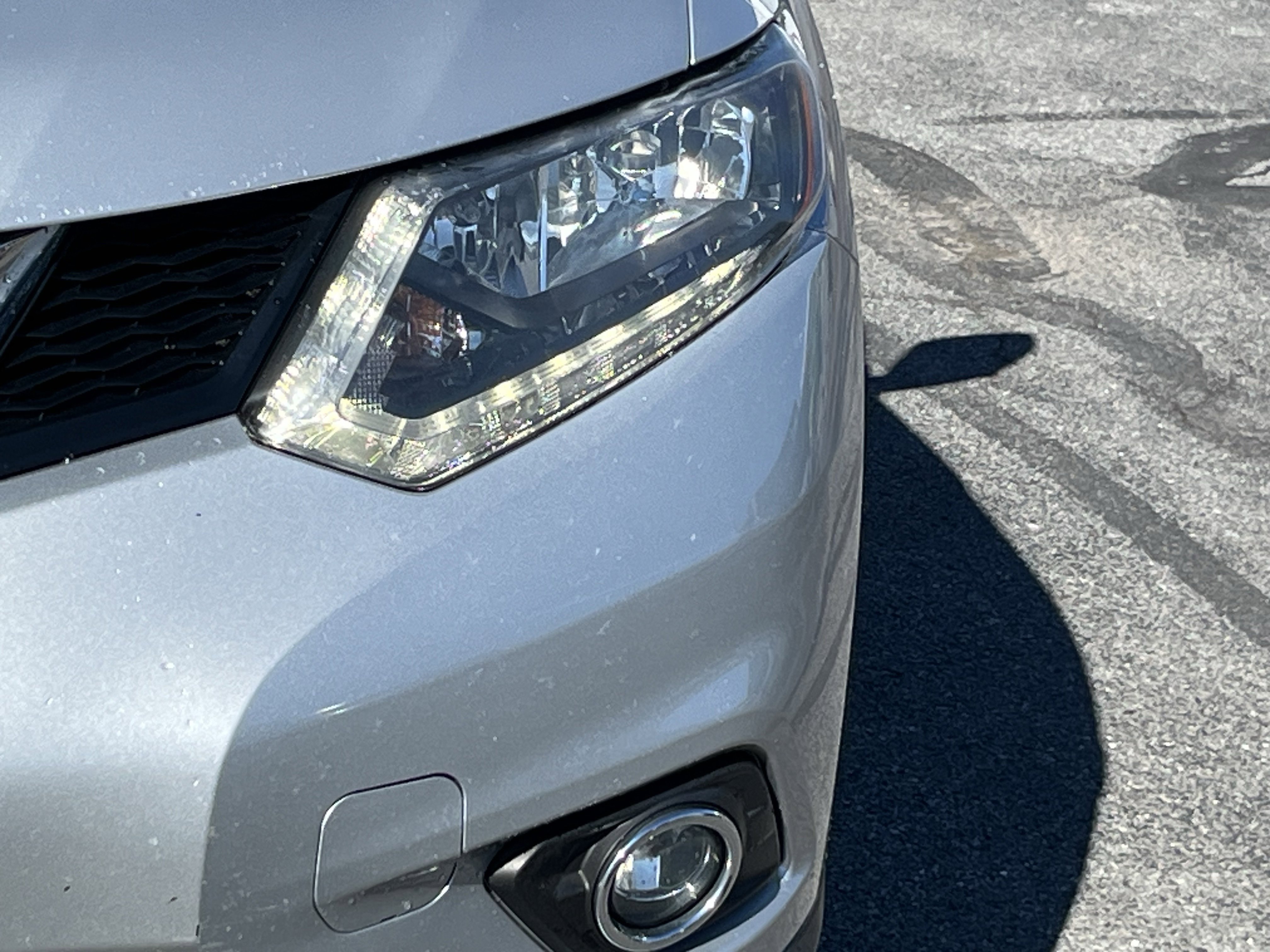 Used 2014 Nissan Rogue SL image 11