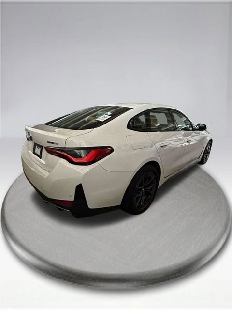Used 2023 BMW i4 eDrive35 RWD image 8