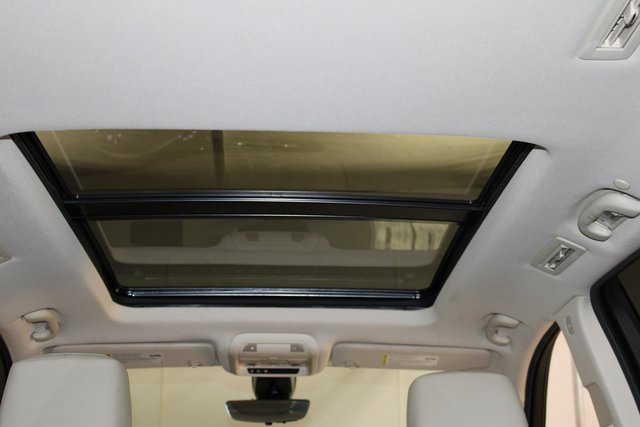 Certified 2023 Cadillac XT6 Premium Luxury w/ Technology Package image 31