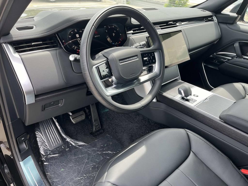 New 2026 Land Rover Range Rover SE AWD/4WD image 11