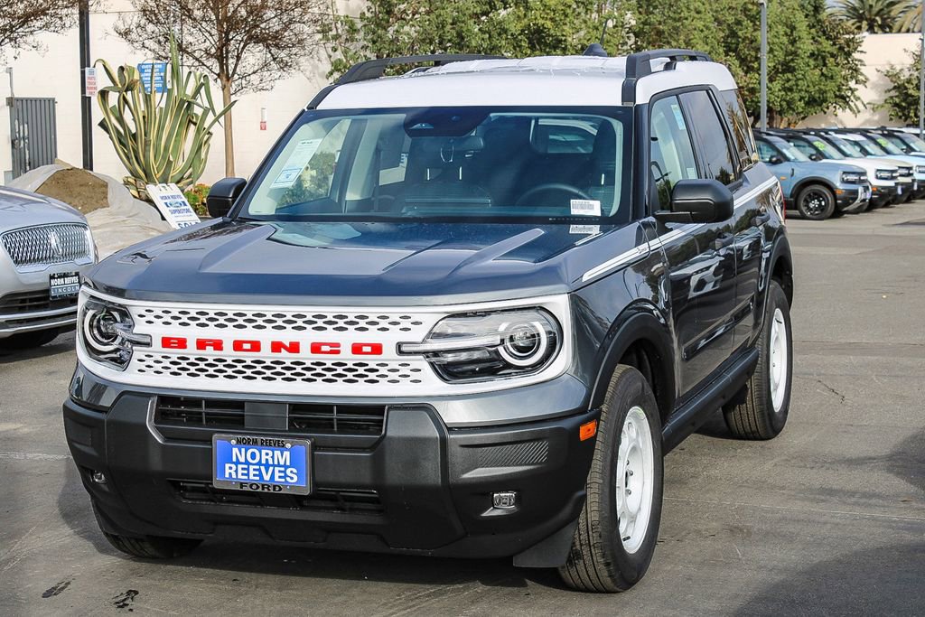 Used 2025 Ford Bronco Sport Heritage w/ Convenience Package image 3