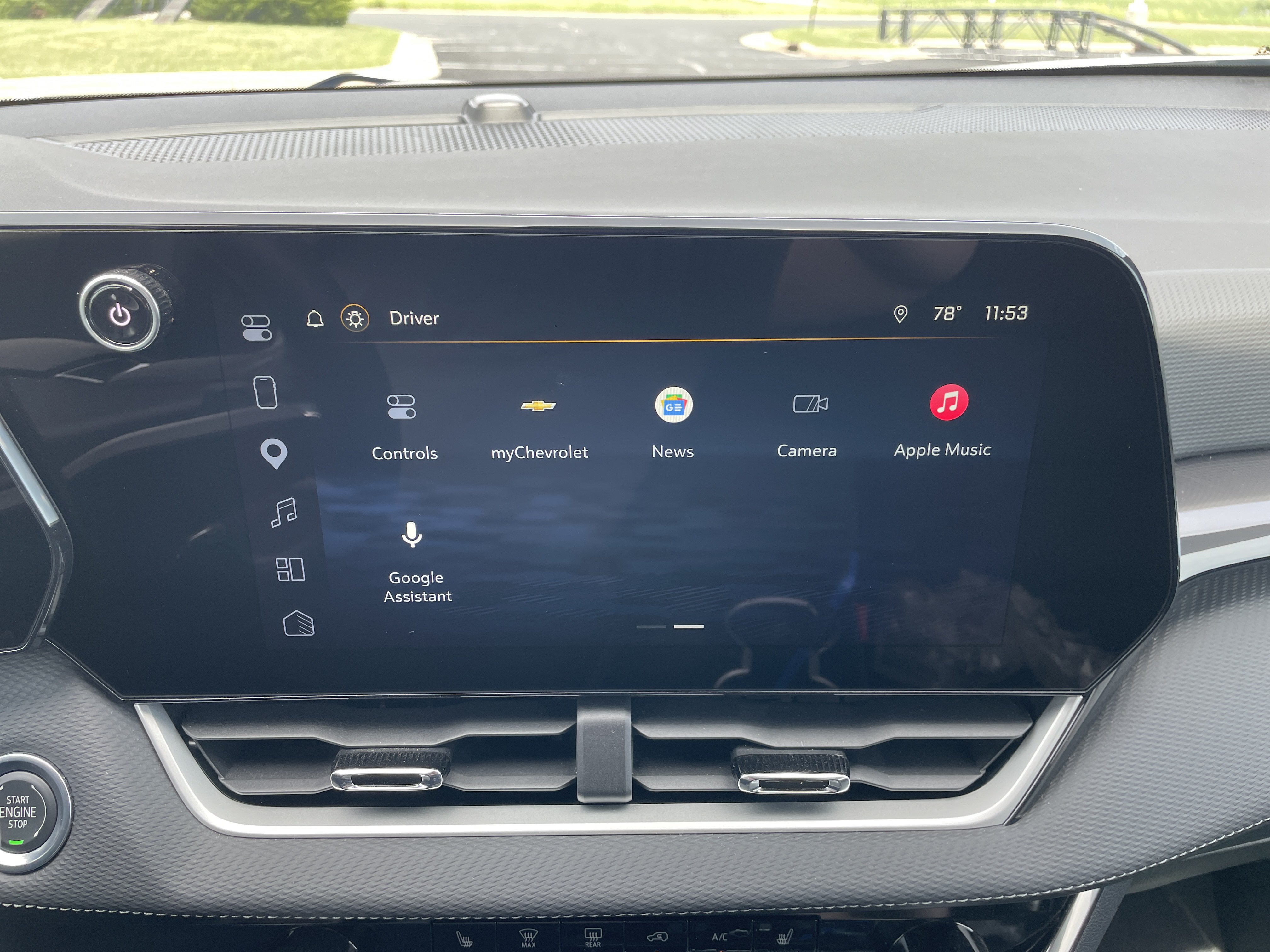 Used 2025 Chevrolet Equinox LT AWD/4WD image 33