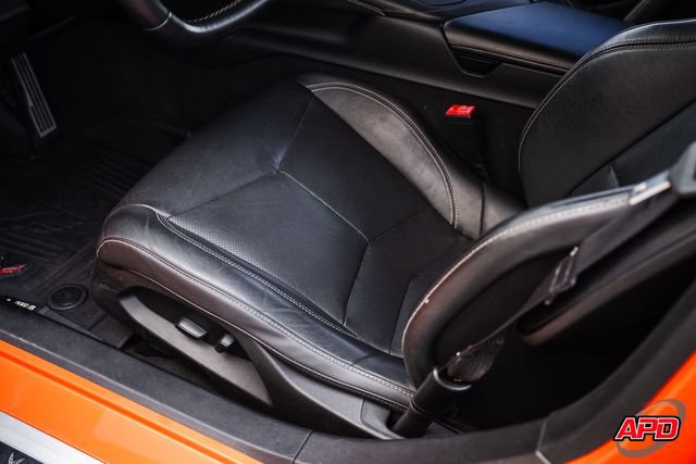 Used 2020 Chevrolet Corvette Stingray Coupe w/ 1LT RWD image 67