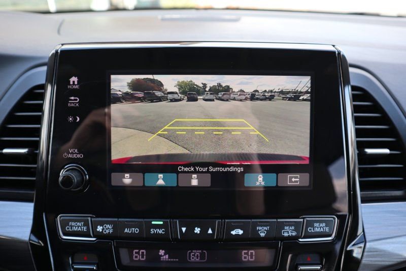 Used 2022 Honda Odyssey Elite image 13