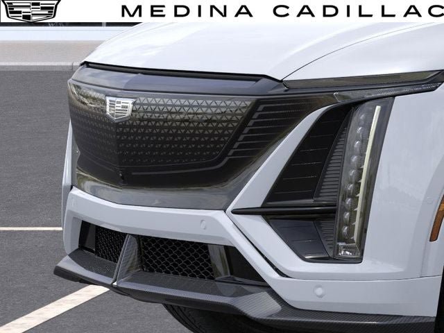 New 2026 Cadillac Lyriq V w/ Exterior Carbon Fiber Package AWD/4WD image 14