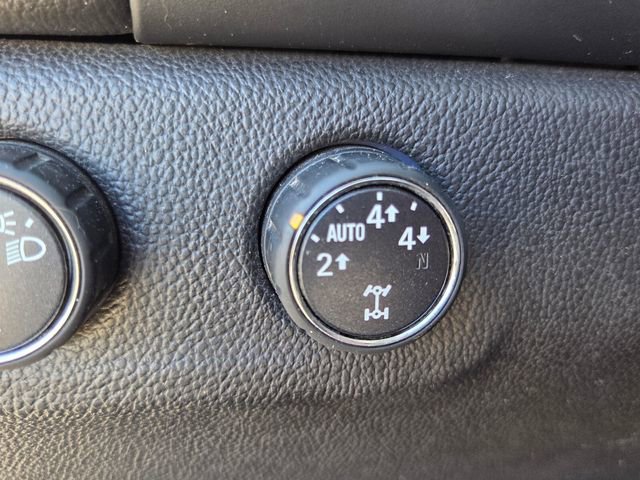 Used 2015 GMC Canyon SLT image 33