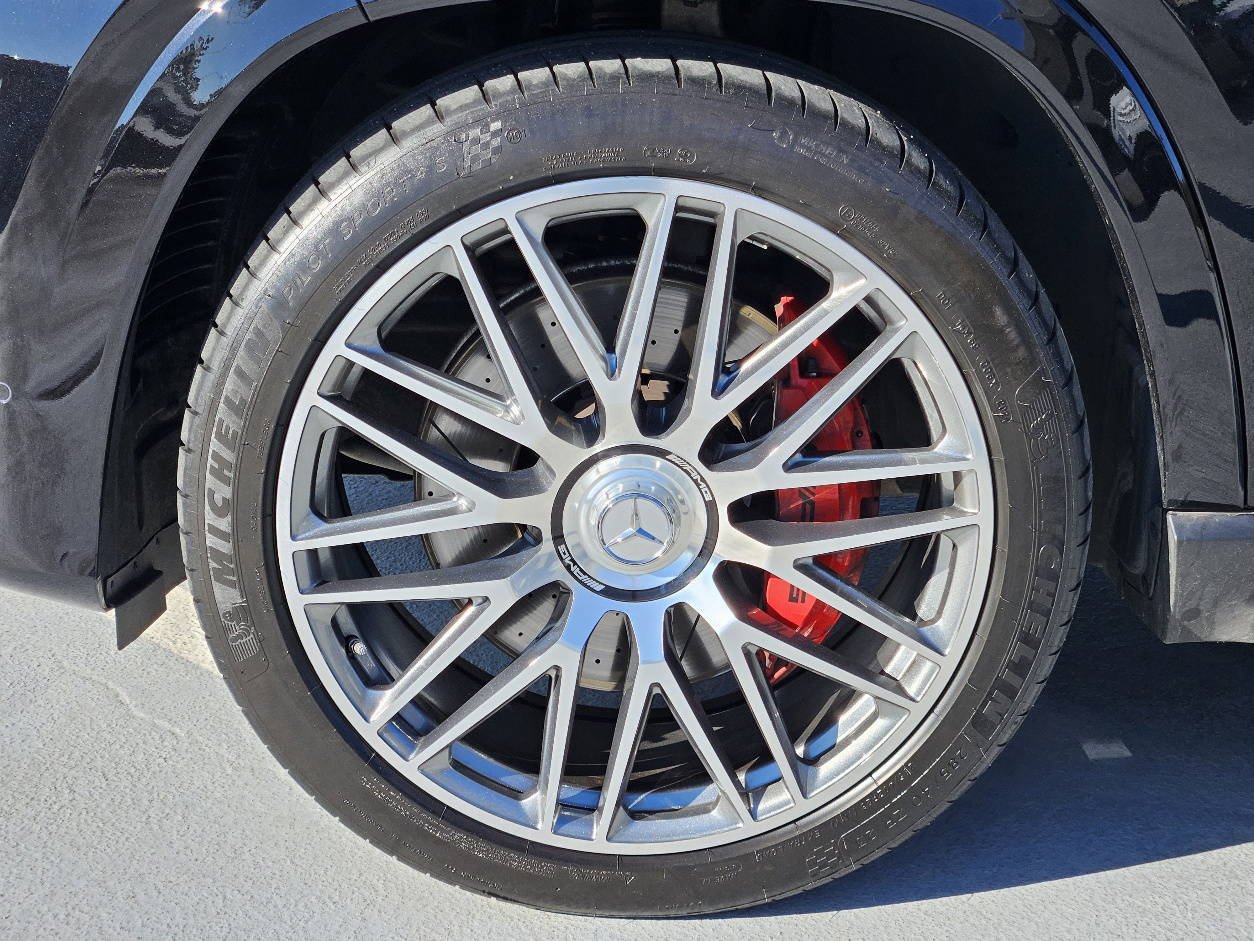 Used 2024 Mercedes-Benz GLS 63 AMG GLS 63 AMG image 12