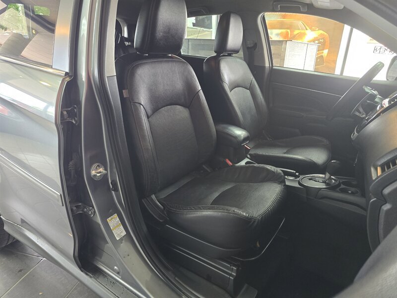 Used 2015 Mitsubishi Outlander Sport SE AWD/4WD image 14