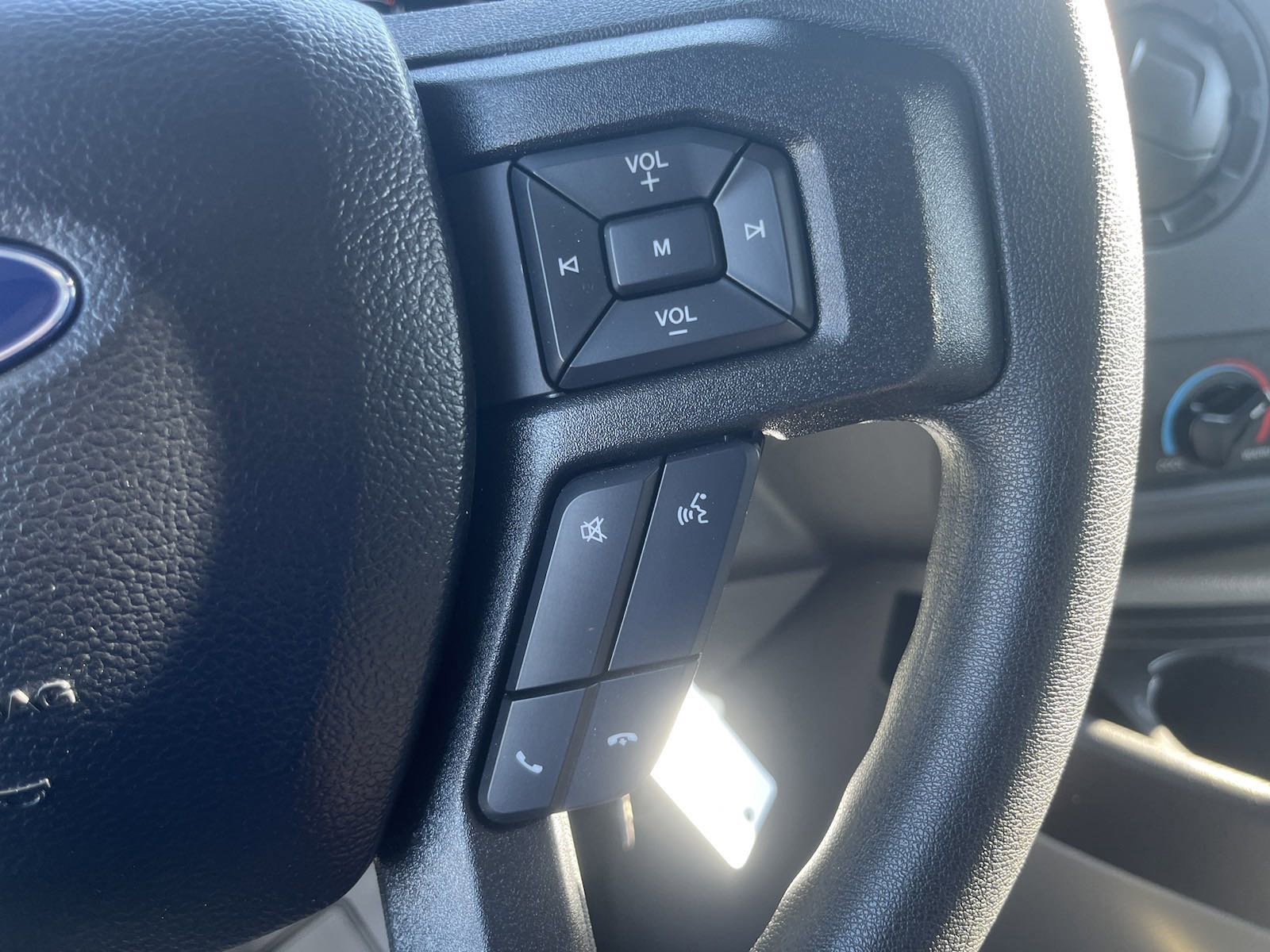 New 2024 Ford E-450 and Econoline 450 Super Duty w/ Power Windows & Locks Group image 21