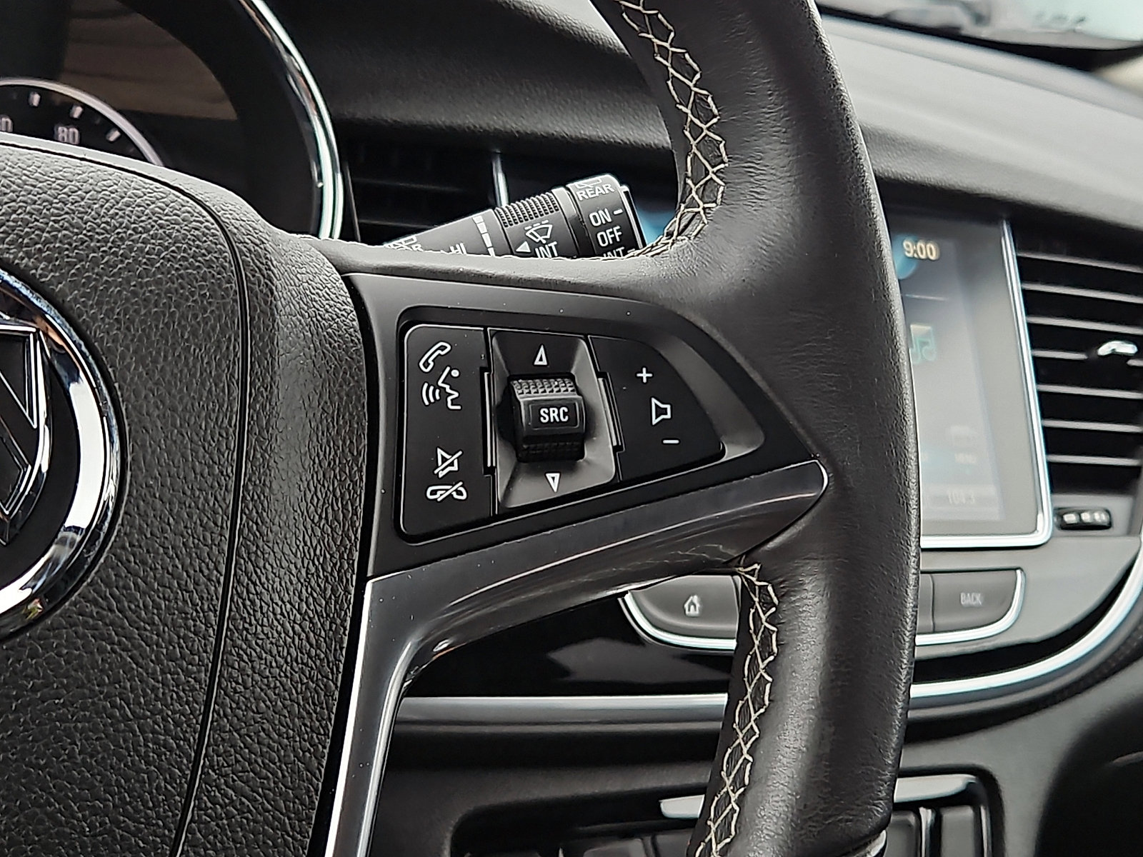 Used 2020 Buick Encore Preferred w/ Safety Package image 21