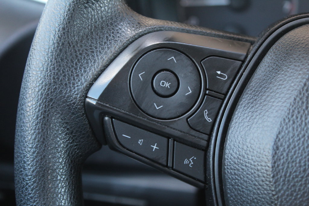 Used 2025 Toyota Corolla LE FWD image 23