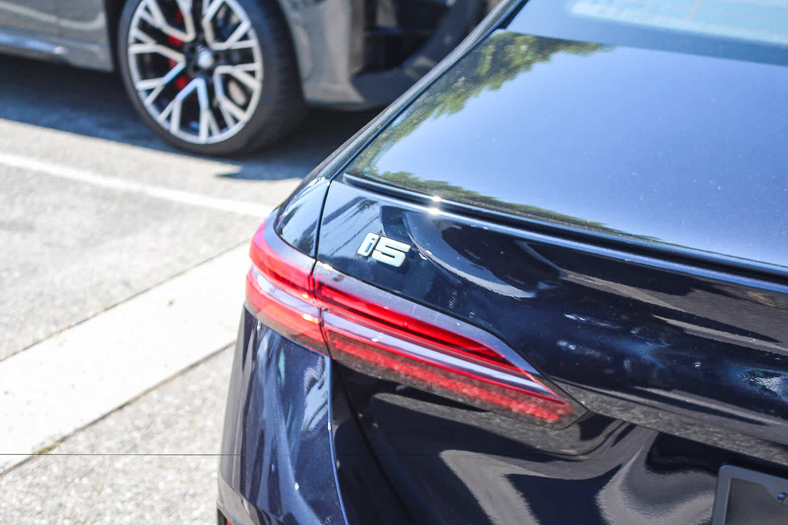 New 2026 BMW i5 M60 AWD/4WD image 7