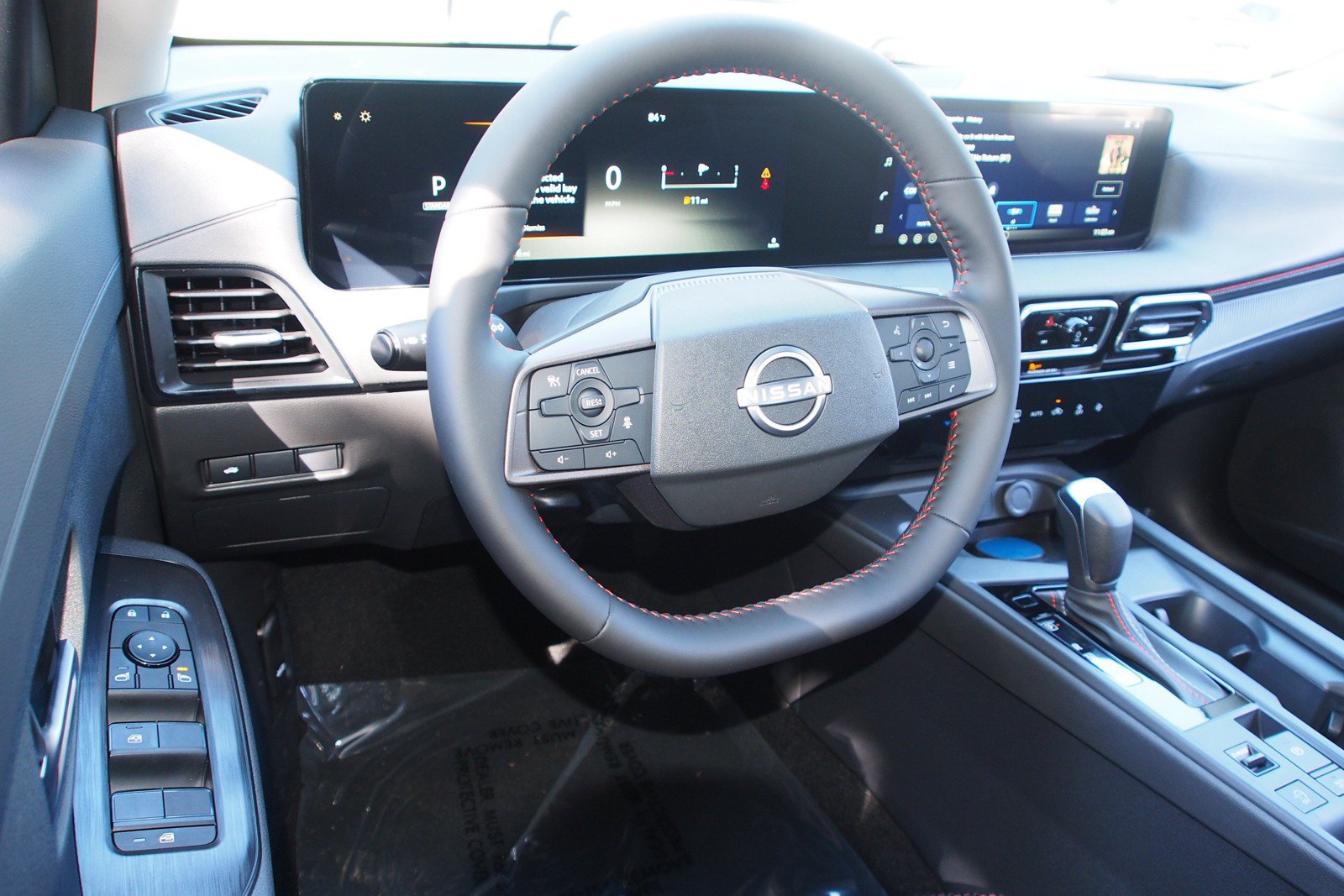 New 2027 Nissan Sentra SR w/ Floor Mat Package FWD image 14